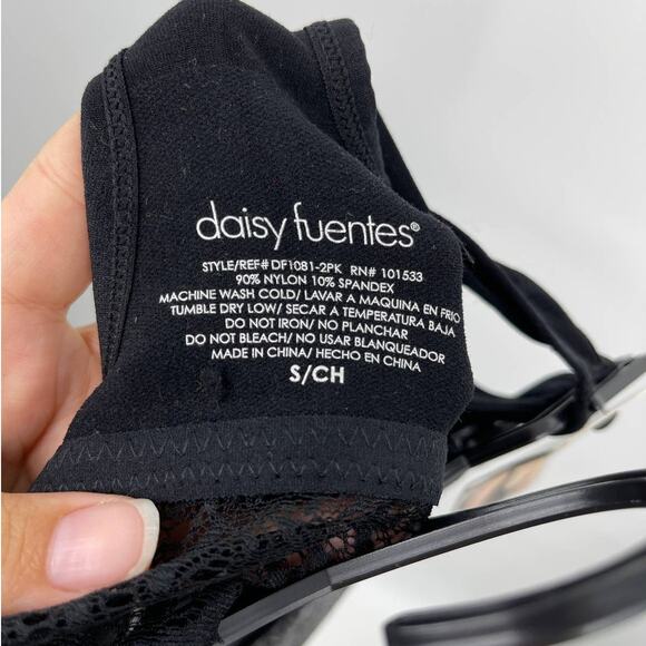 Daisy Fuentes 2 Pack Lace Gray Black Bras Bralette Everyday Comfort NEW Small - Picture 7 of 12